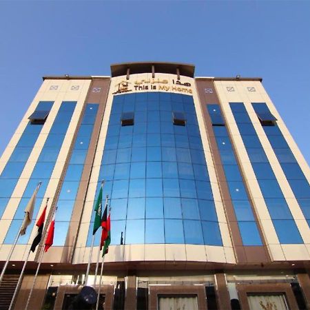 هذا منزلى الحمراء Riaad Buitenkant foto