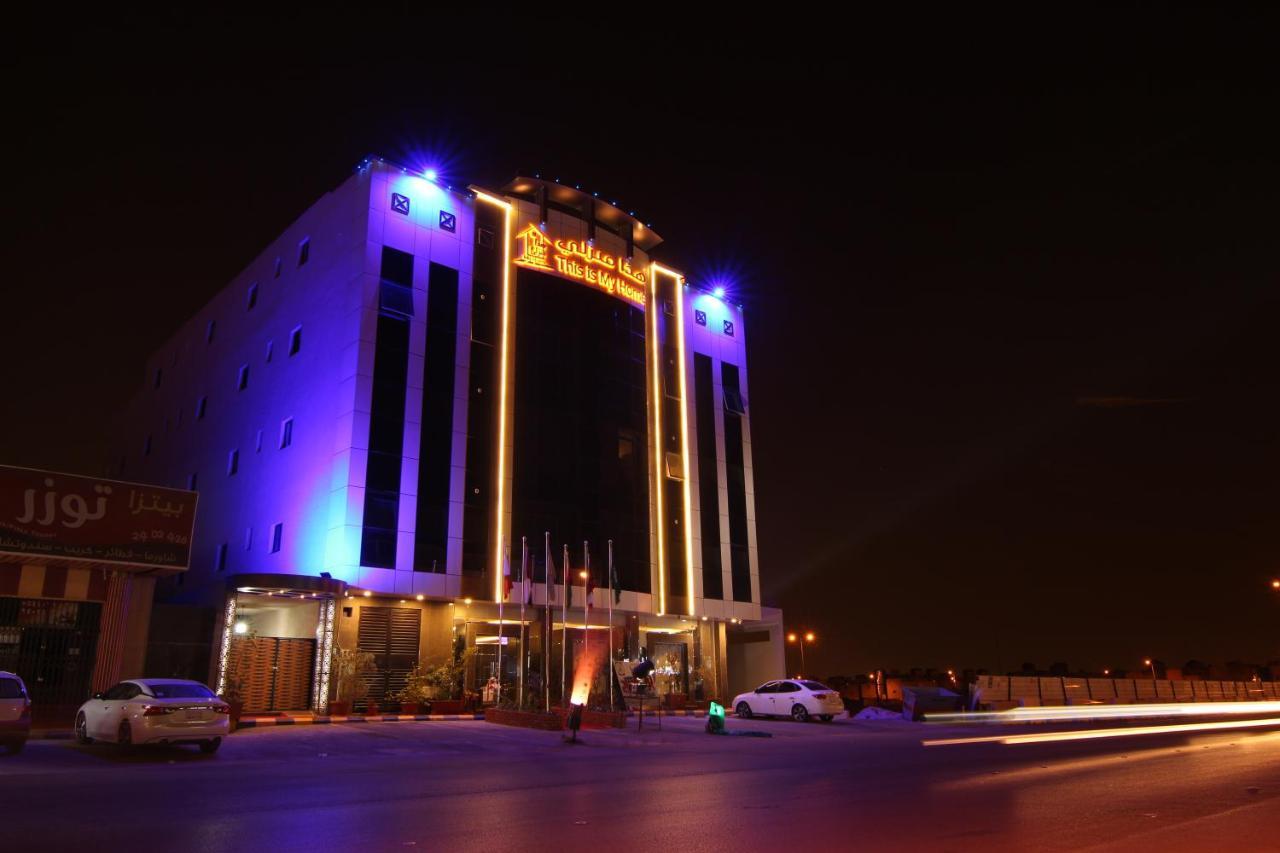 هذا منزلى الحمراء Riaad Buitenkant foto
